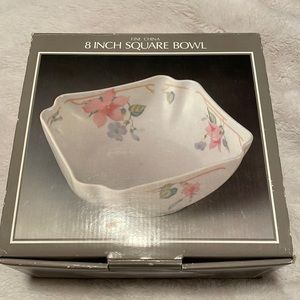 Tara by the Toscany Collection fine china 8 inch square bowl.